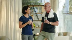 Spacery czy ćwiczenia w domu: co jest lepsze w codziennym życiu po 40. roku życia?